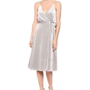 ALI & JAY Silver Velvet Baby Love Wrap Dress Size XS Cocktail Party Dress